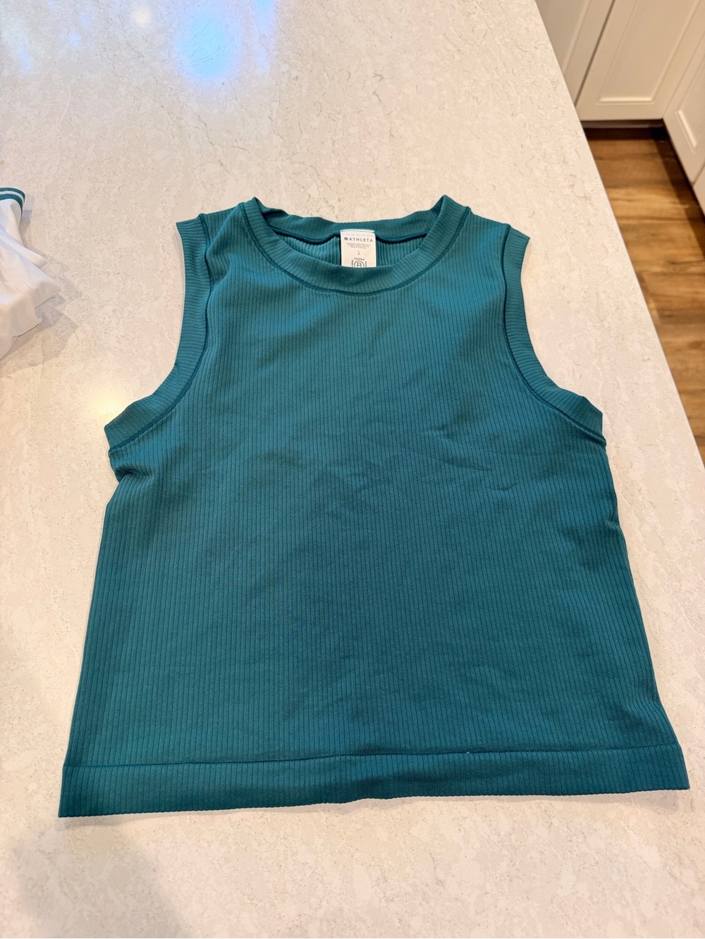 Sleeveless Ribbed Tank Top in Emerald Green